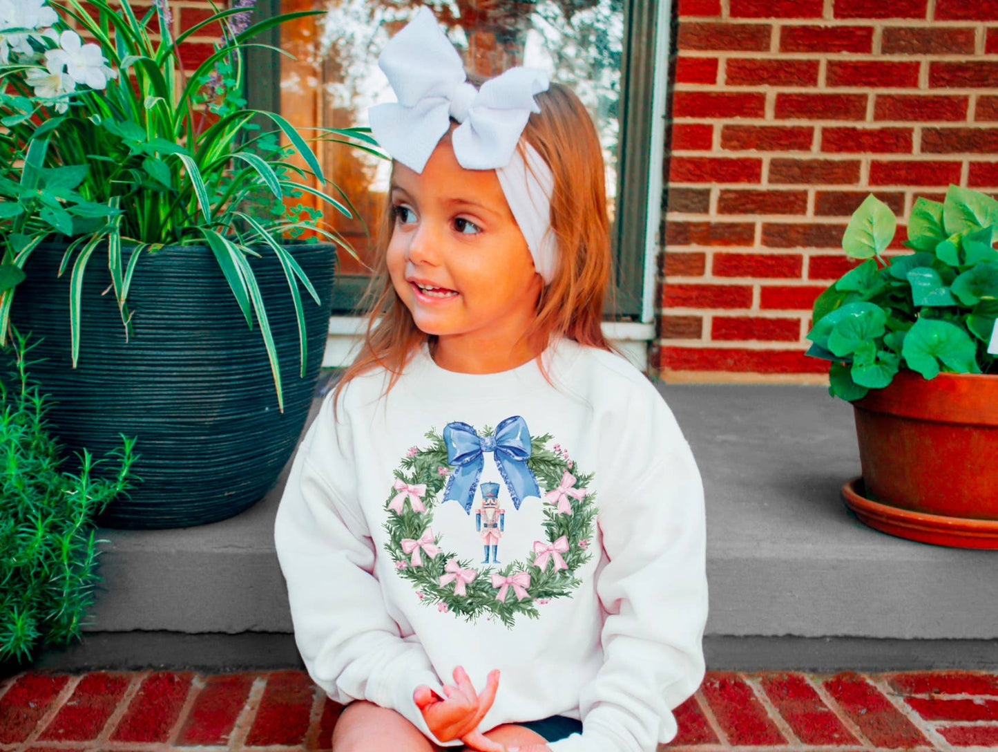 YOUTH Preppy Chinoiserie Christmas Wreath Sweatshirt : YOUTH L - Persnickety Shop