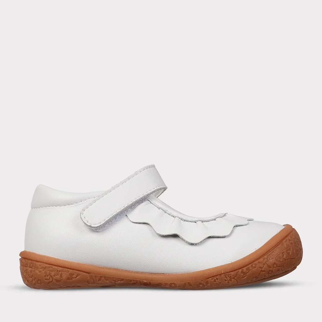 OOMPHIES AMINA LEATHER GIRLS MARY JANE SHOE WHITE