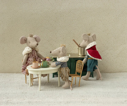 Vintage Dining Table, Mouse - Off White - Persnickety Shop
