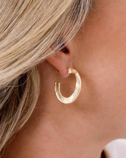 Small Hammered Hoops: Gold