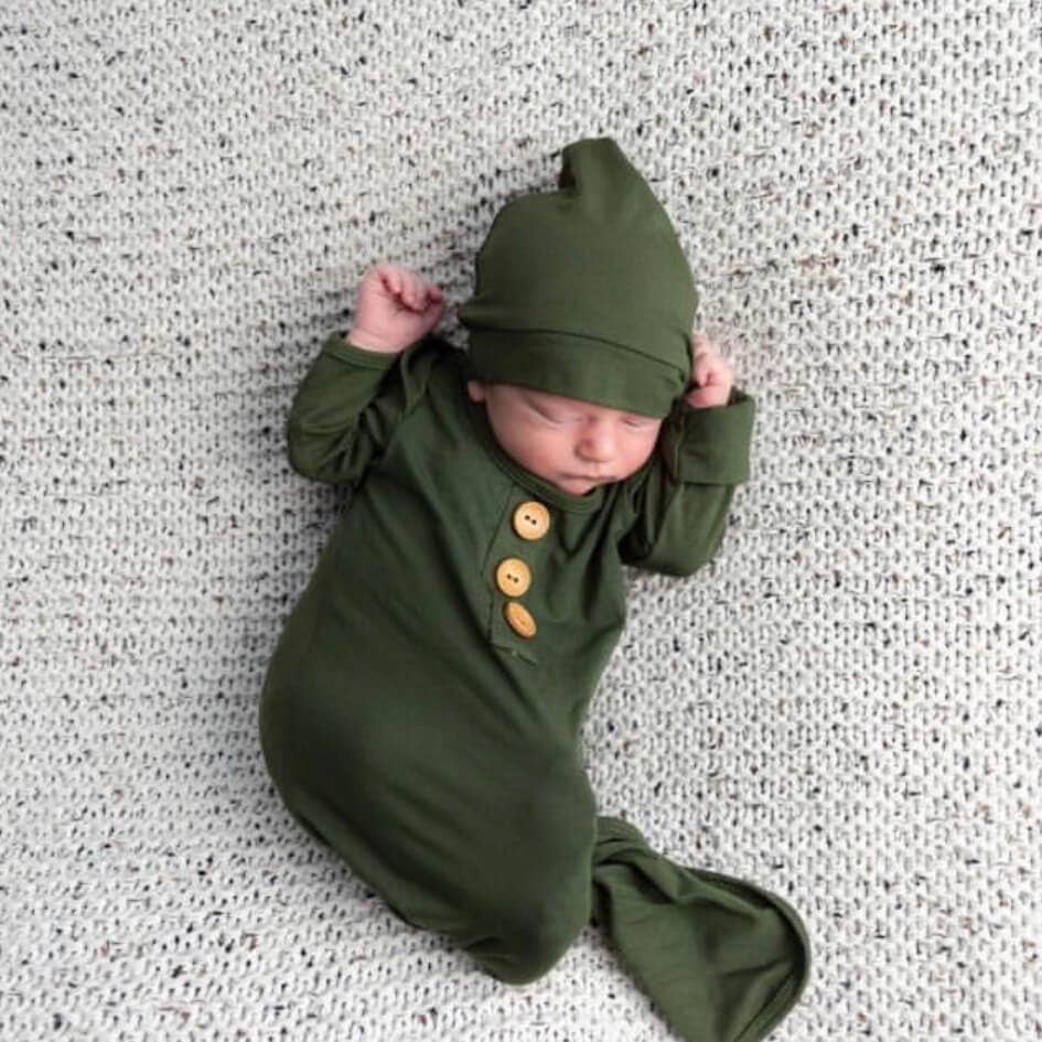 Solid Olive Bamboo Baby Knot Gown & Hat: Newborn / 7-14lbs+ - Persnickety Shop