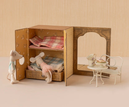 Ballet Mice In Dance Studio, Little Sister And Brother - Persnickety Shop