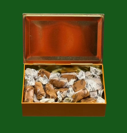 Louis Sherry Caramel Tin, 12 Piece, Magnolia CARAMEL NEW!! - Persnickety Shop