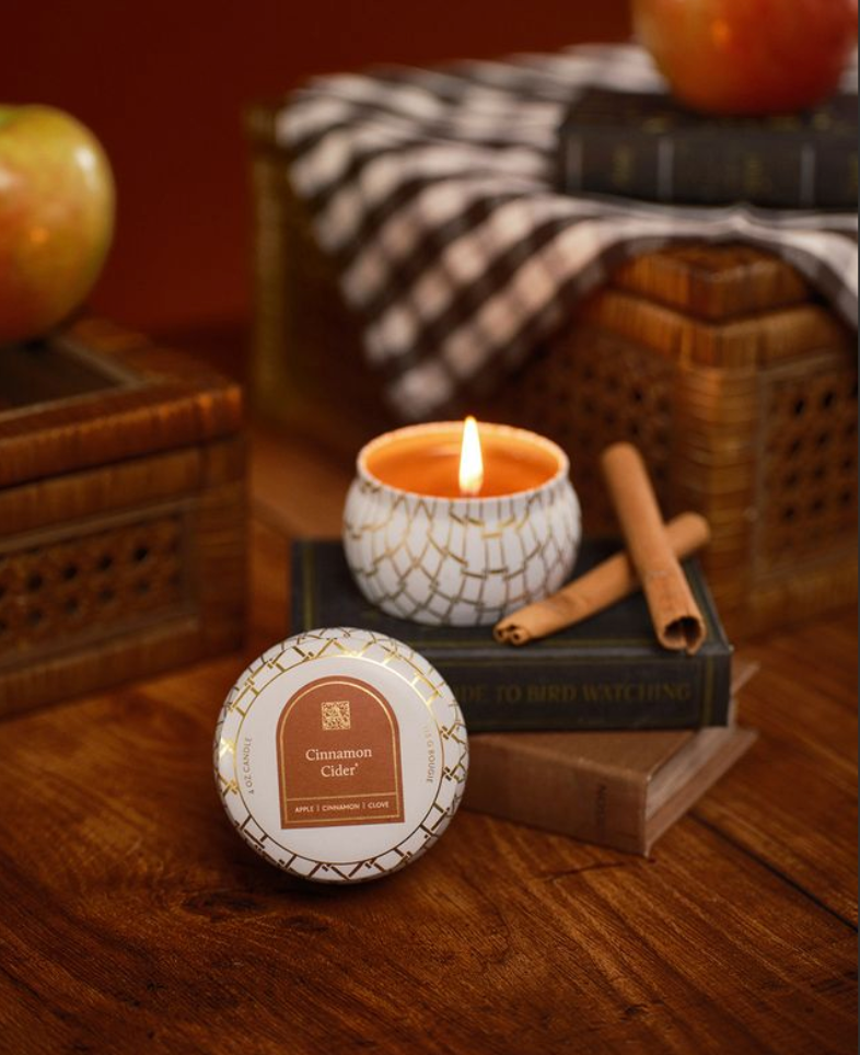 AROMATIQUE Cinnamon Cider Tin Deco Candle