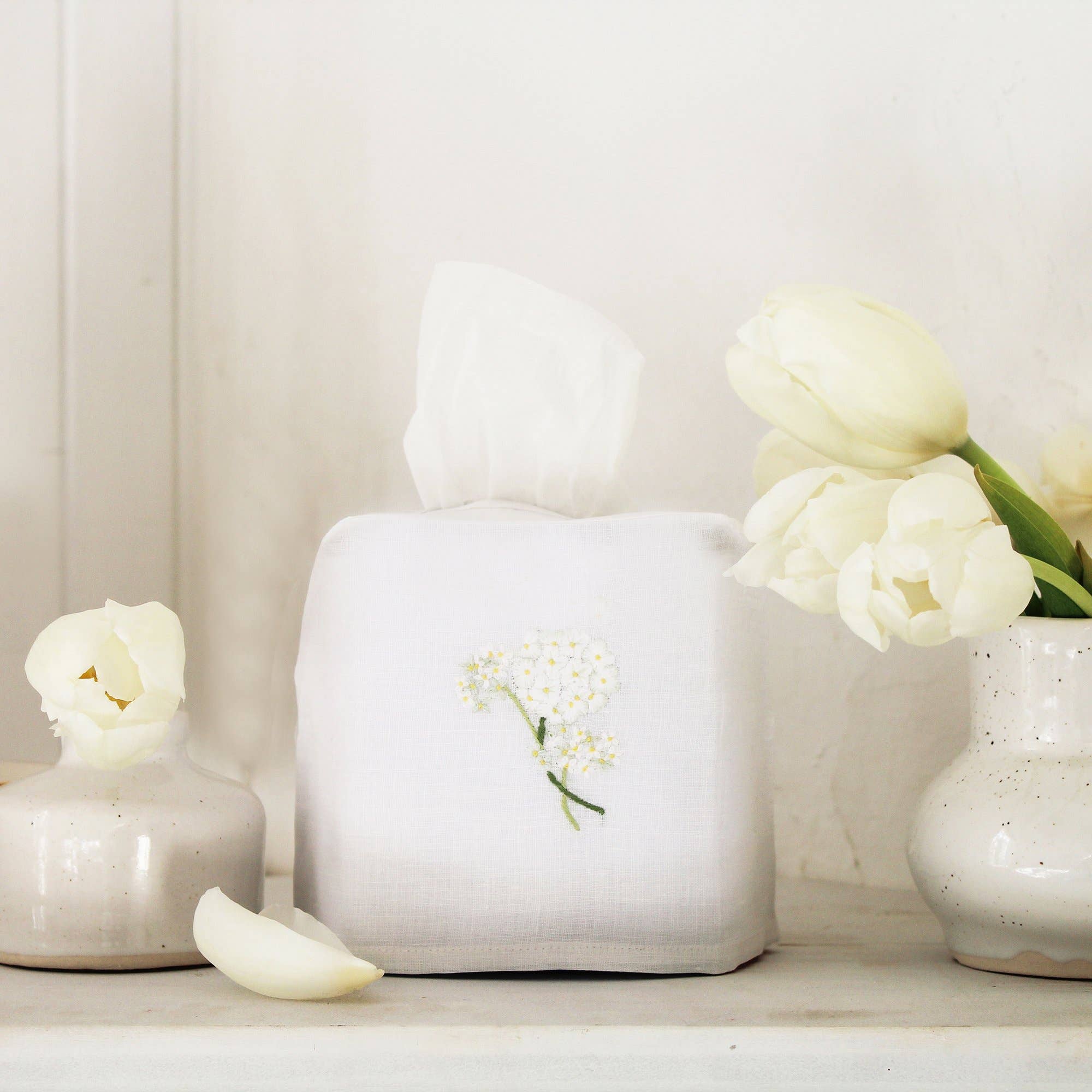 Hydrangea Linen Tissue Box Cover White - Persnickety Shop