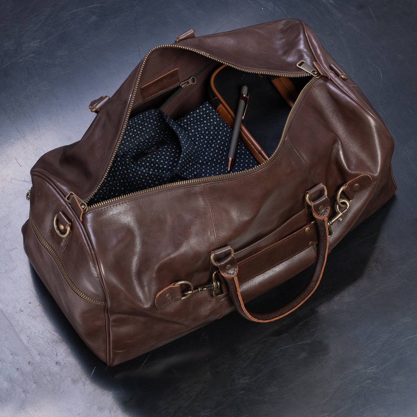 Buffalo Leather Duffle with Trolley Sleeve: Saddle Brown