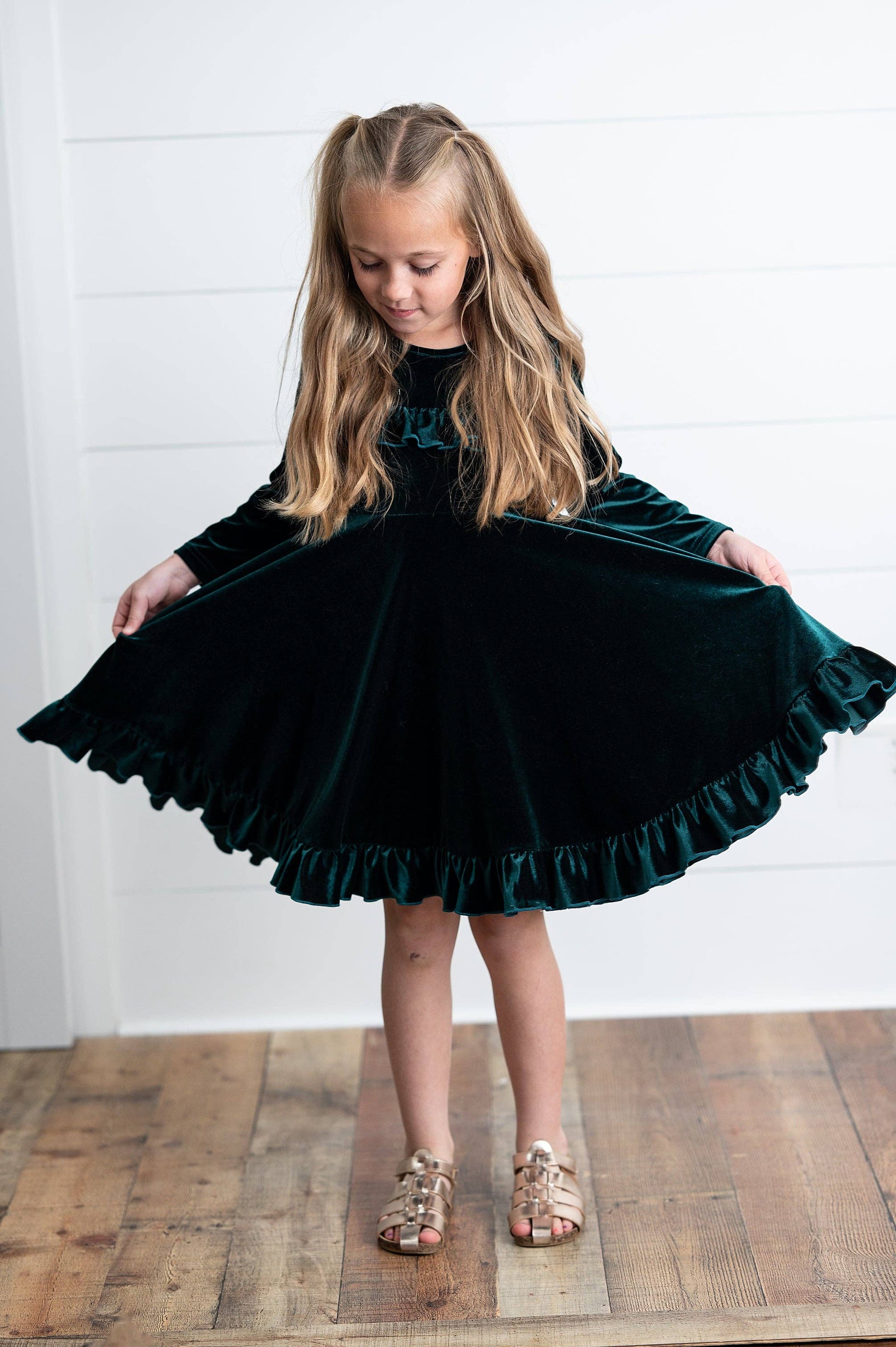 Kids Emerald Green Velvet Ruffle Fancy Christmas Party Dress: 5/6 - Persnickety Shop