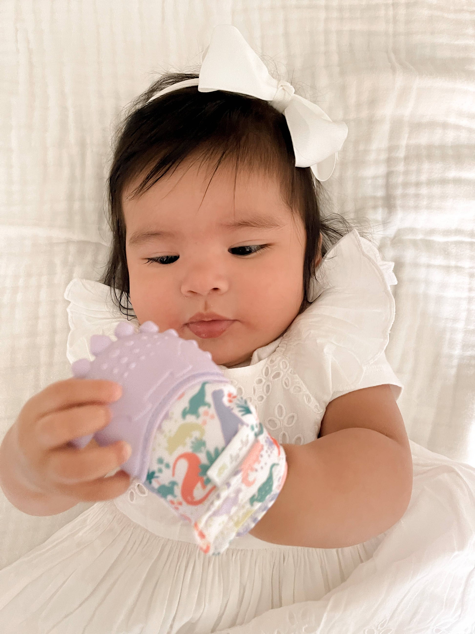 *NEW OPTION* Itzy Mitt™ Silicone Teething Mitts: Bunny - Persnickety Shop