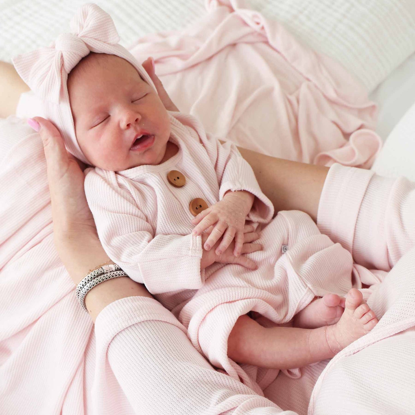 Pearl Pink Bamboo Waffle Newborn Baby Knot Gown & Hat Set - Persnickety Shop
