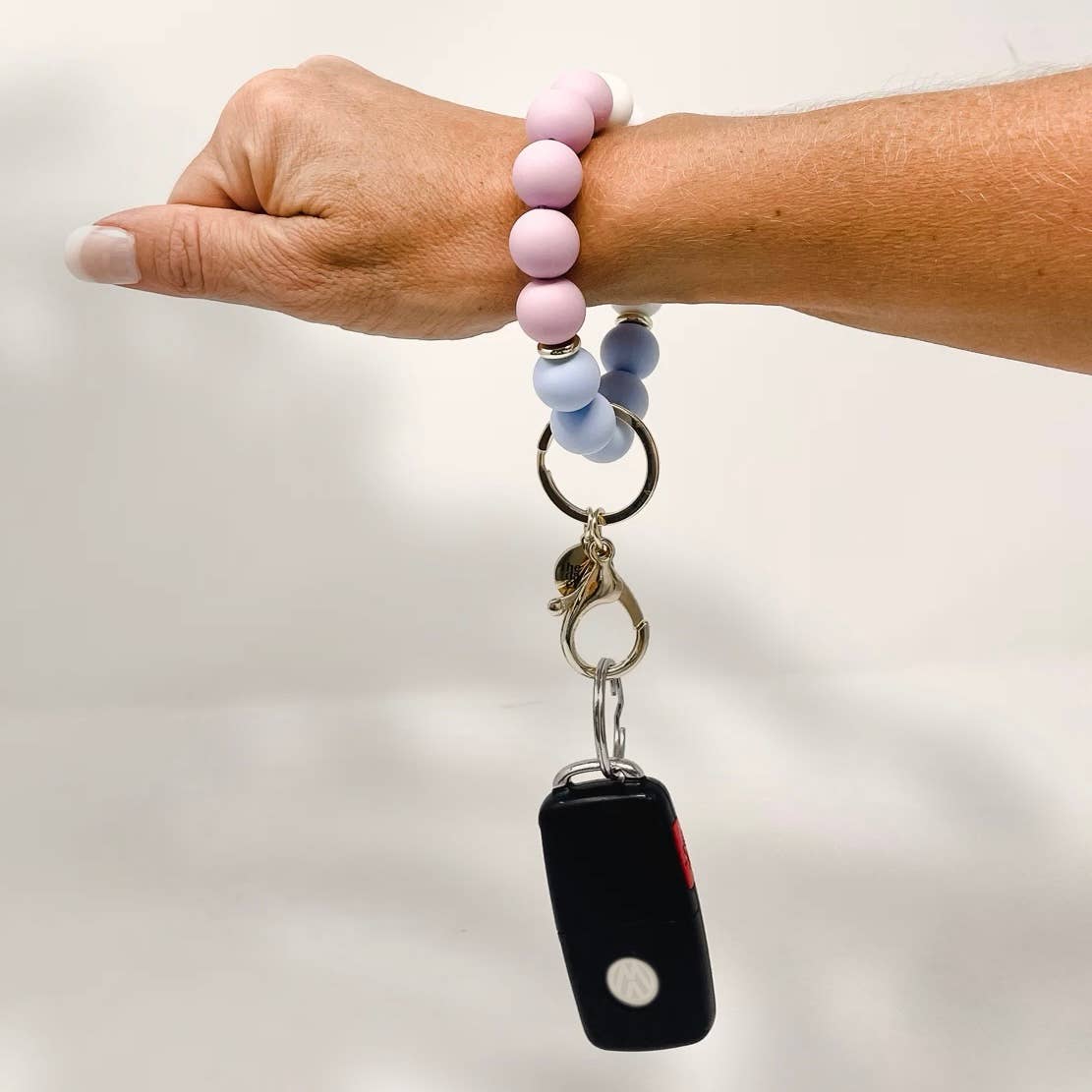 Hands-Free Silicone Keychain Wristlet - Periwinkle Skies