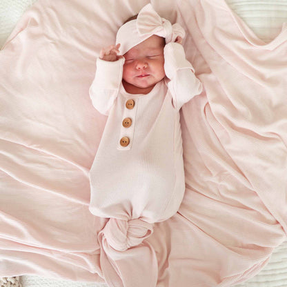 Pearl Pink Bamboo Waffle Newborn Baby Knot Gown & Hat Set - Persnickety Shop