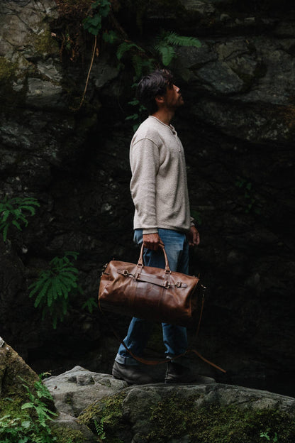 Buffalo Leather Duffle with Trolley Sleeve: Saddle Brown