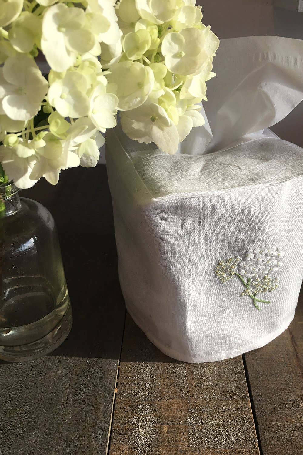 Hydrangea Linen Tissue Box Cover White - Persnickety Shop