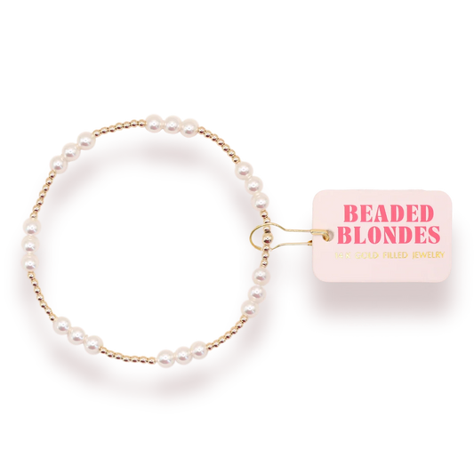 Beaded Blondes ILY Bracelet in Pearl 6.75 inch