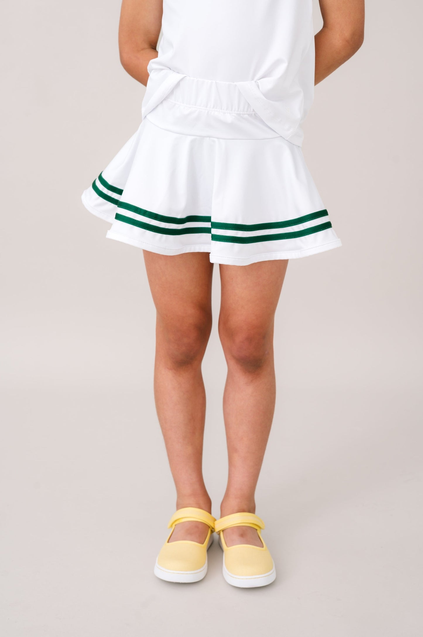 Set Athletics Callie Skort - Pure Coconut, Augusta Green - Persnickety Shop