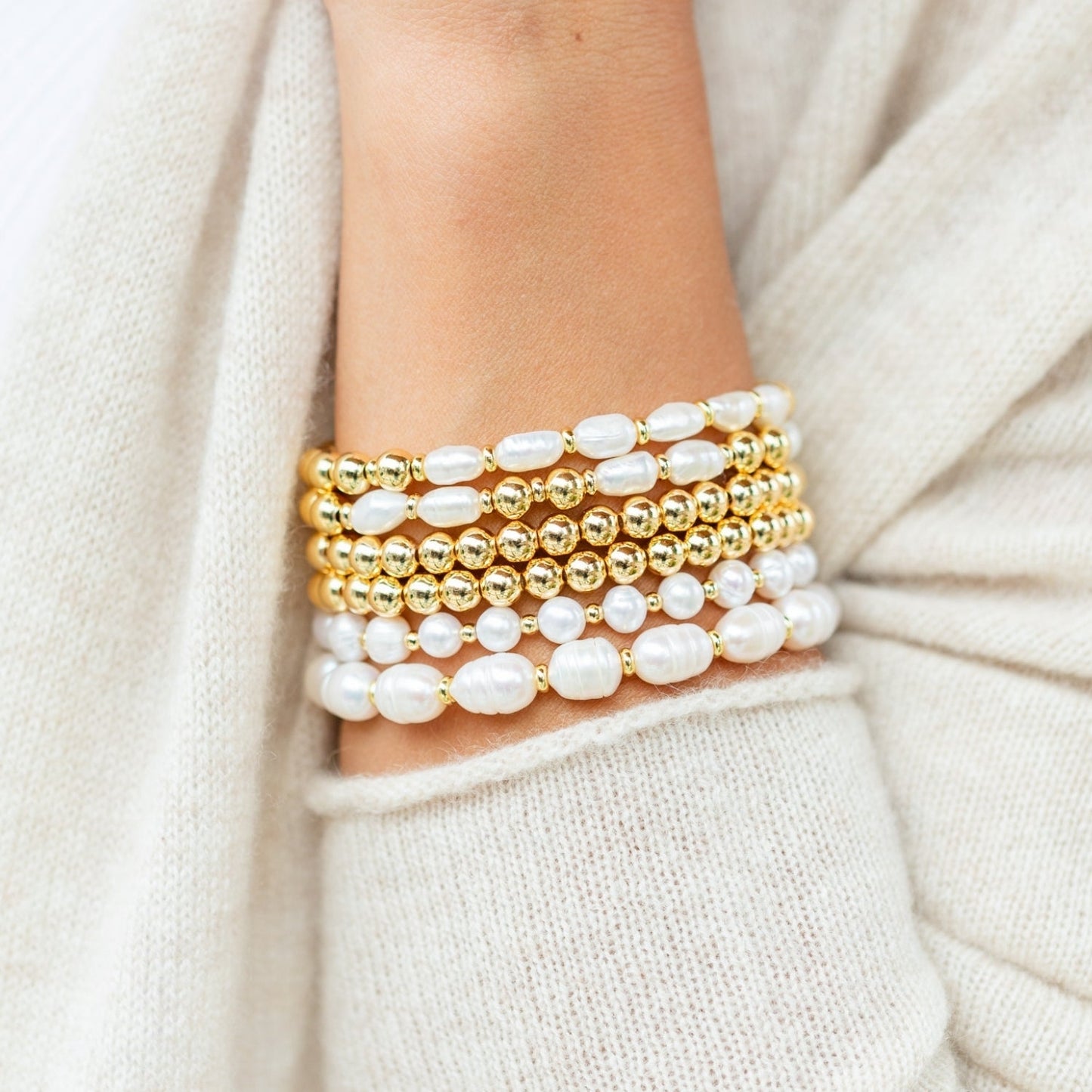 Oblong Pearl Stretch Bracelet - Persnickety Shop