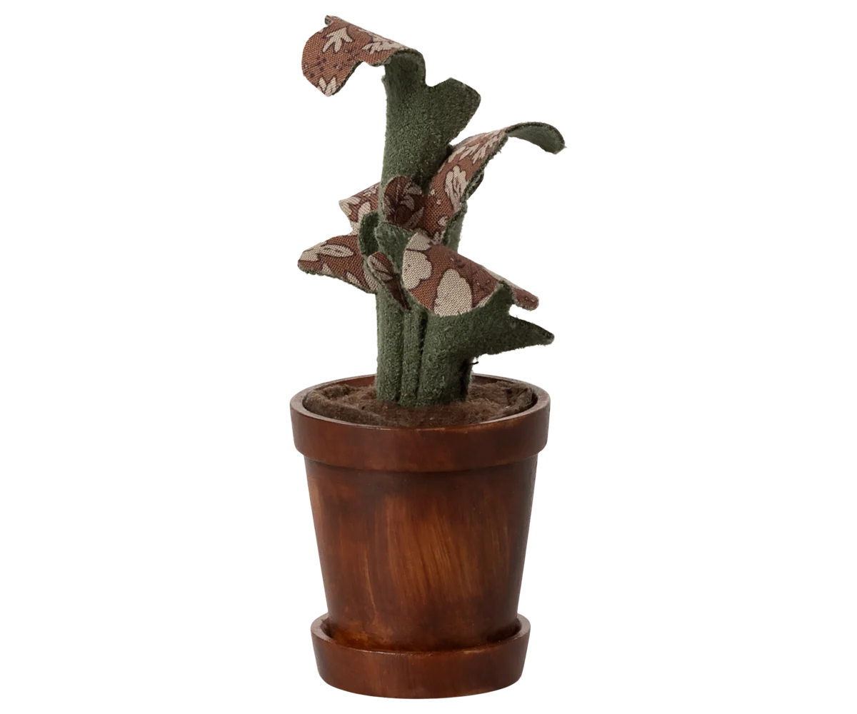 Maileg NEW Flower pot with plant, Miniature