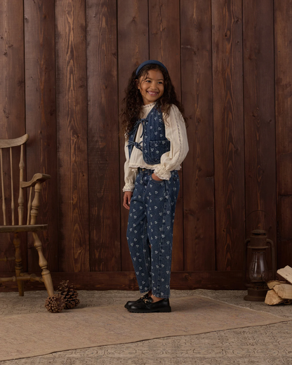 RYLEE + CRU DENIM VEST HEART DITSY