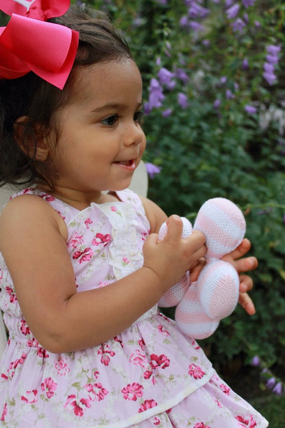 STAR KNIT RATTLE IN PINK