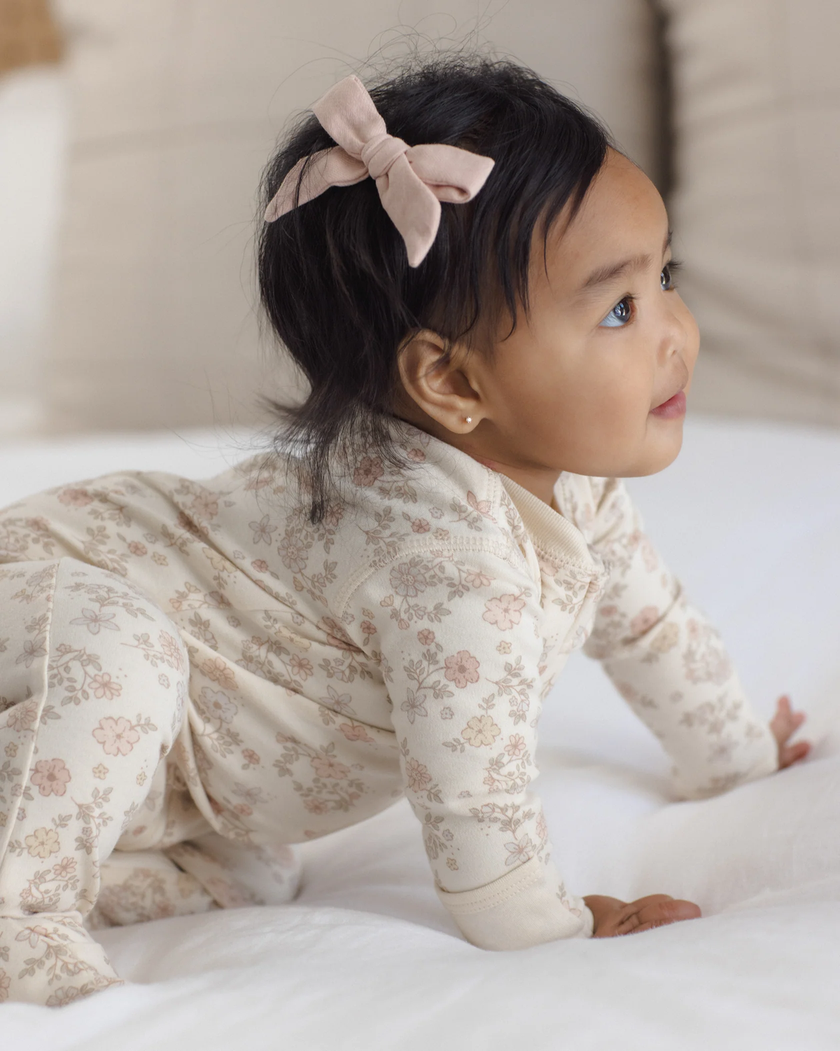 QUINCY MAE ZIP LONG SLEEVE SLEEPER FOOTIE FLORAL VINE