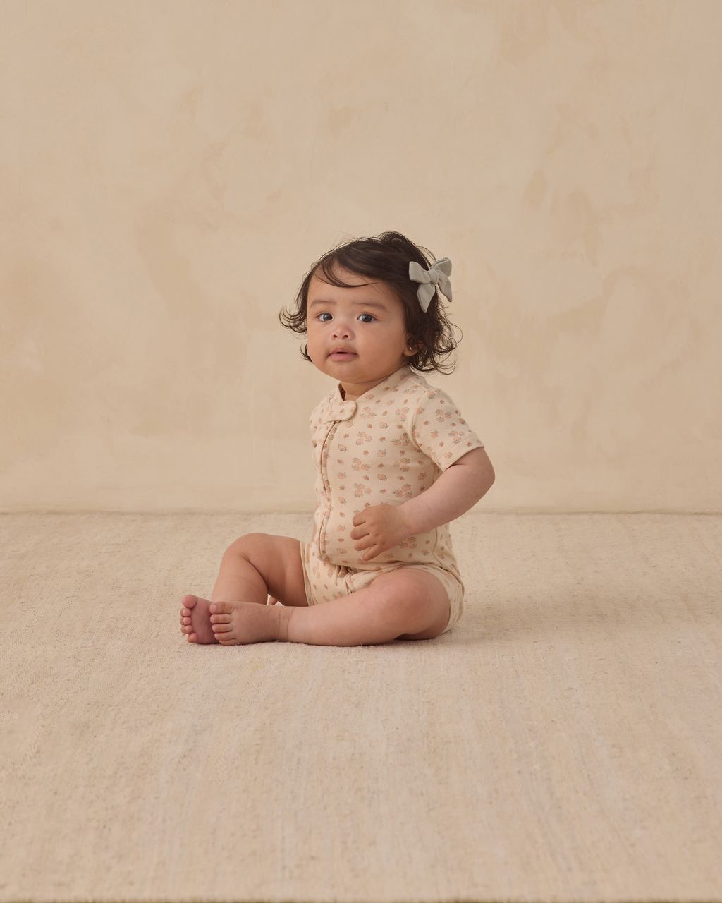 Zip Short Sleeve Sleeper || Strawberries - Persnickety Shop
