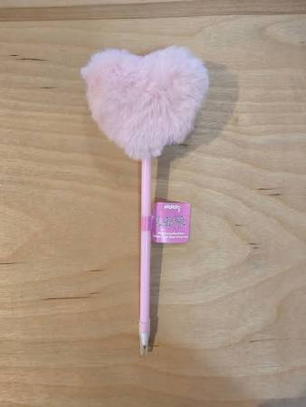 iScream Pink Furry Heart Pens - Persnickety Shop