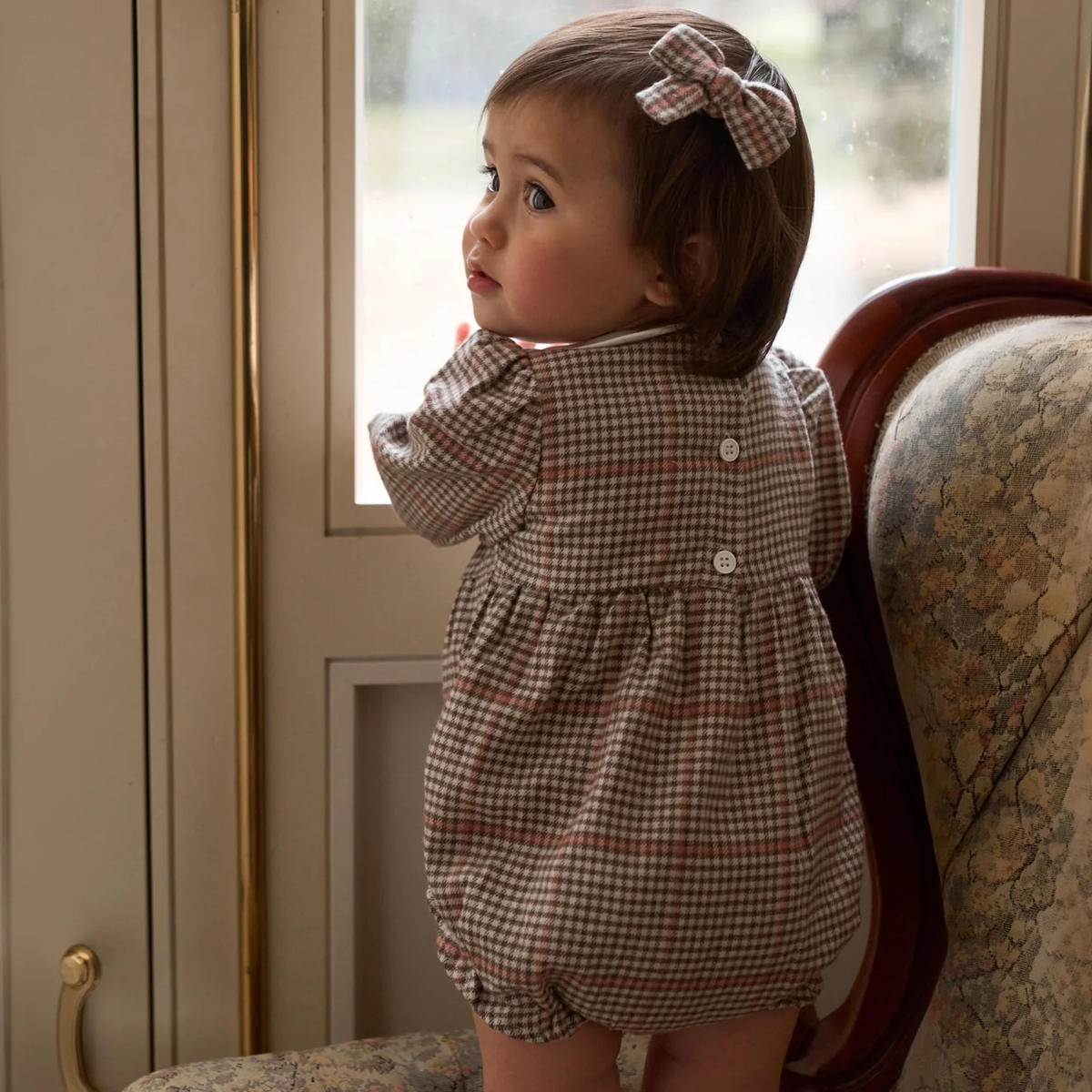 GLEN PLAID BUBBLE W/ EMBROIDERED PETER PAN COLLAR