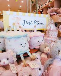 Mon Ami Cupcake Dancing Duo - Persnickety Shop