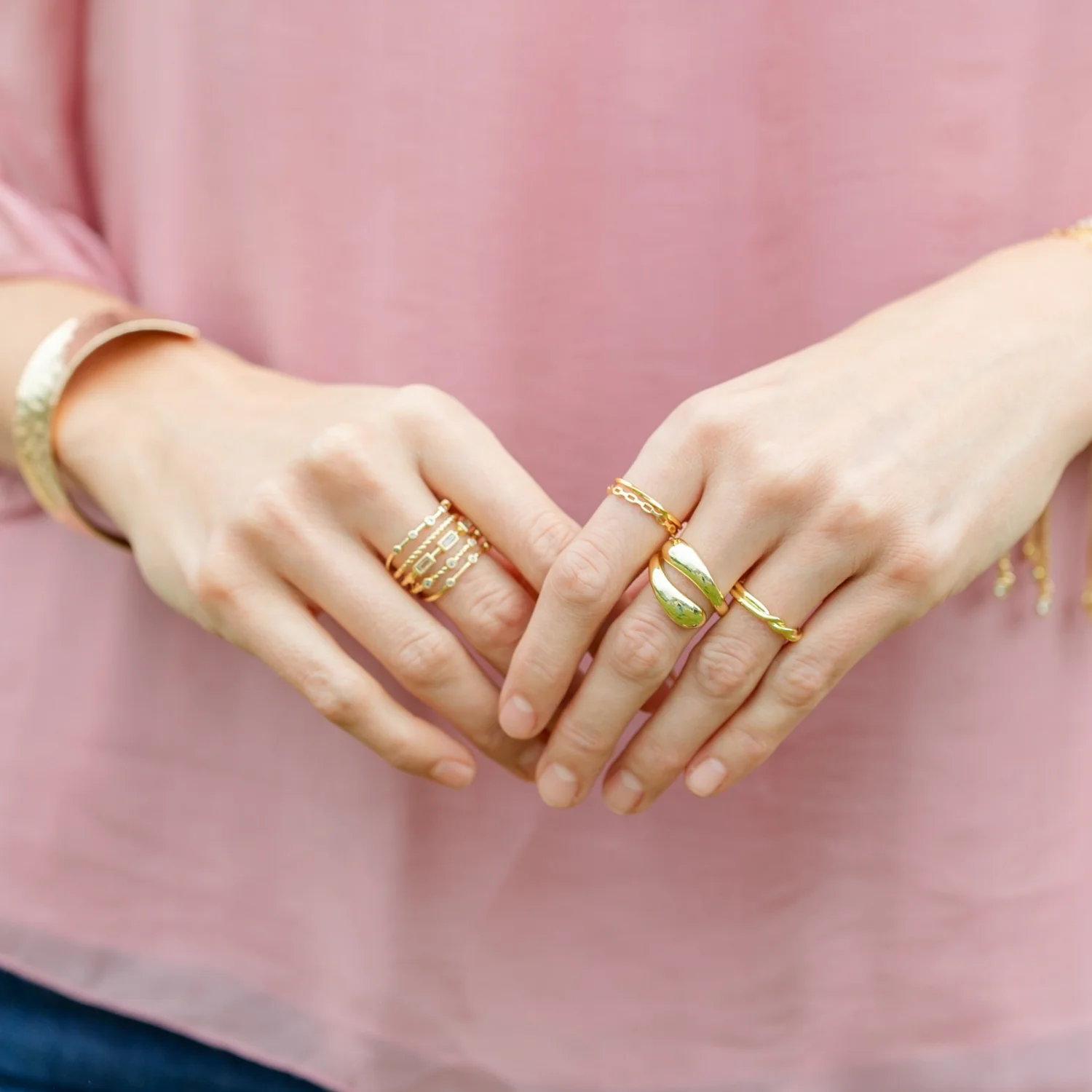 Simple Twist Adjustable Ring Gold