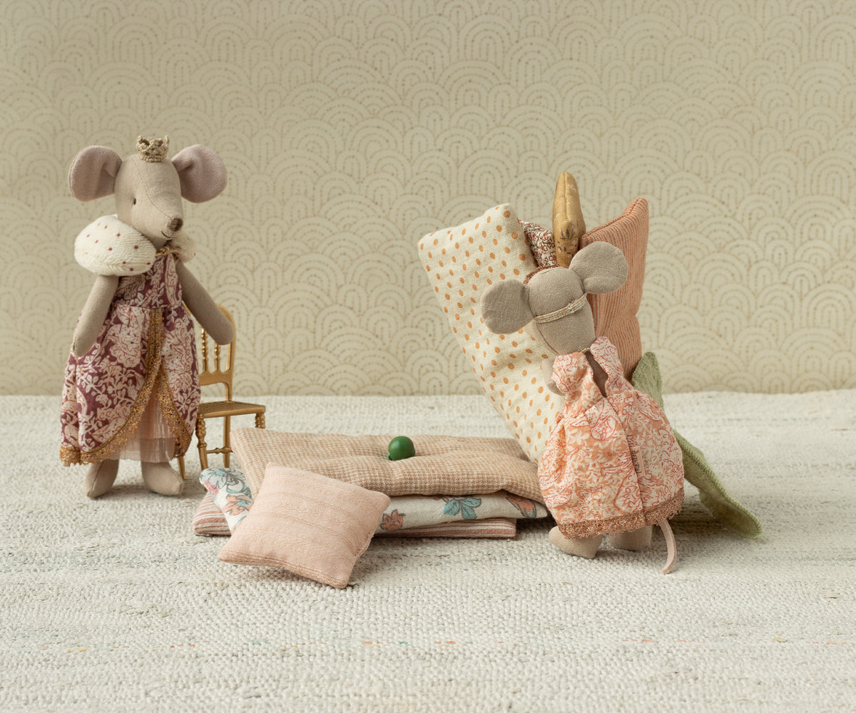 Maileg Princess and the Pea Mouse, Big Sister - Persnickety Shop