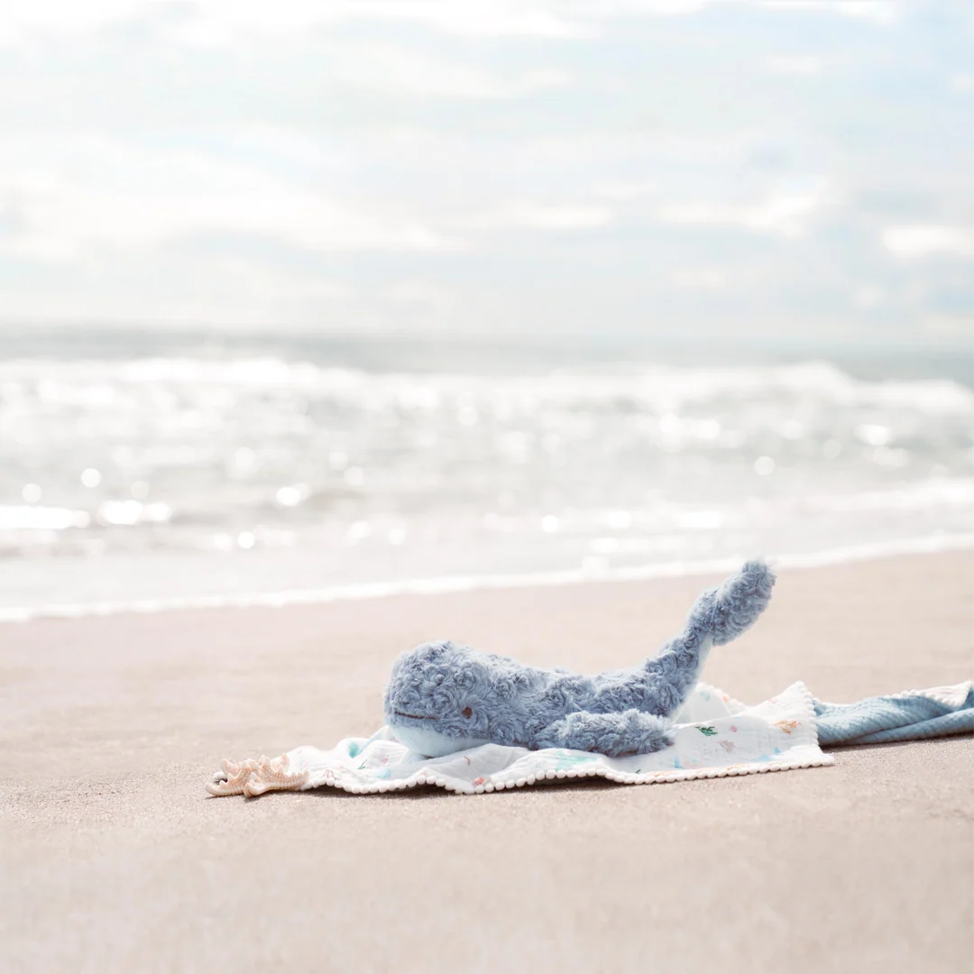WHALE BABY PLUSH TOY