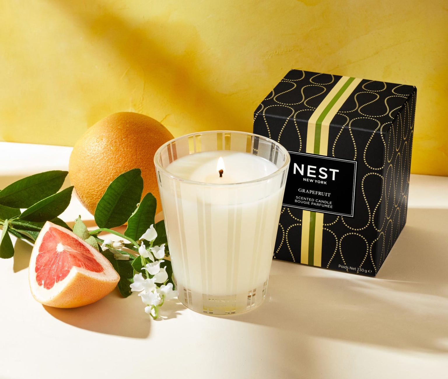 GRAPEFRUIT Classic Candle 8.1 OZ