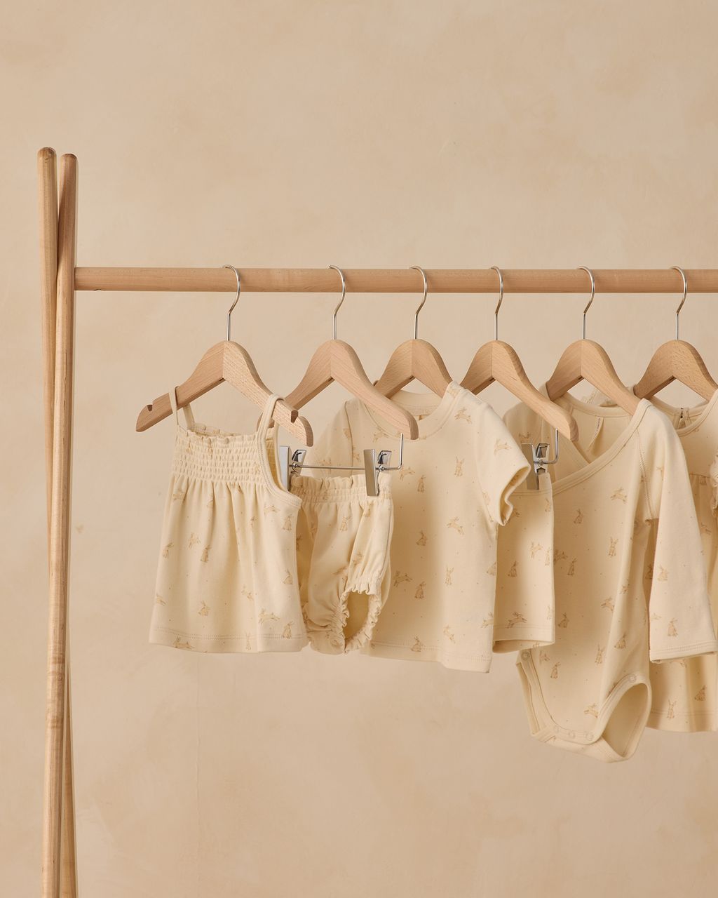 Zip Long Sleeve Sleeper Footie || Bunnies - Persnickety Shop