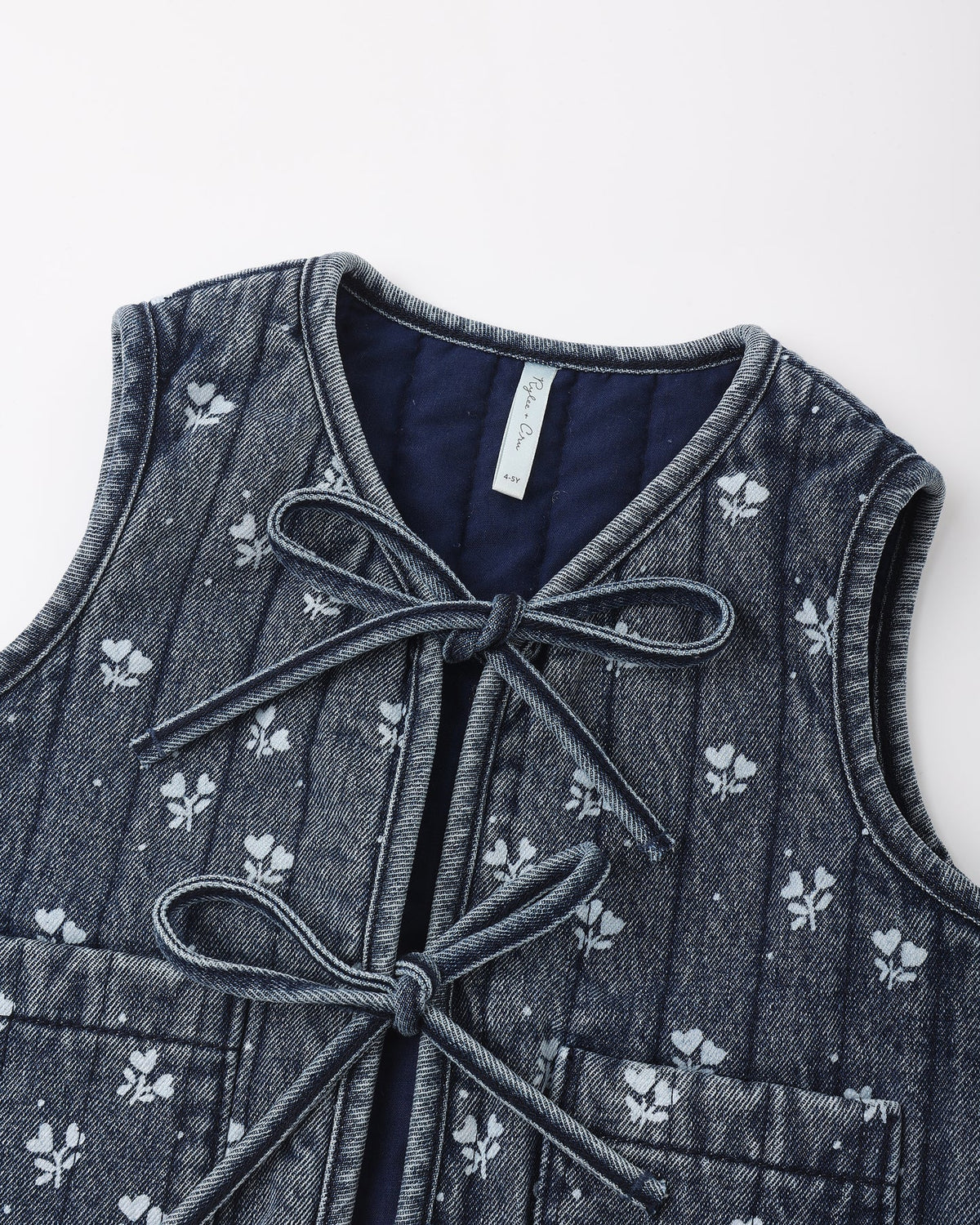 RYLEE + CRU DENIM VEST HEART DITSY