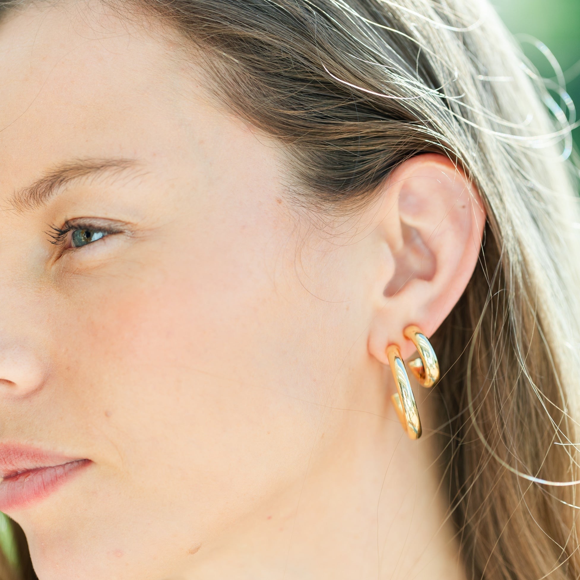 The Perfect Hoop Earrings Gold SMALL - Persnickety Shop