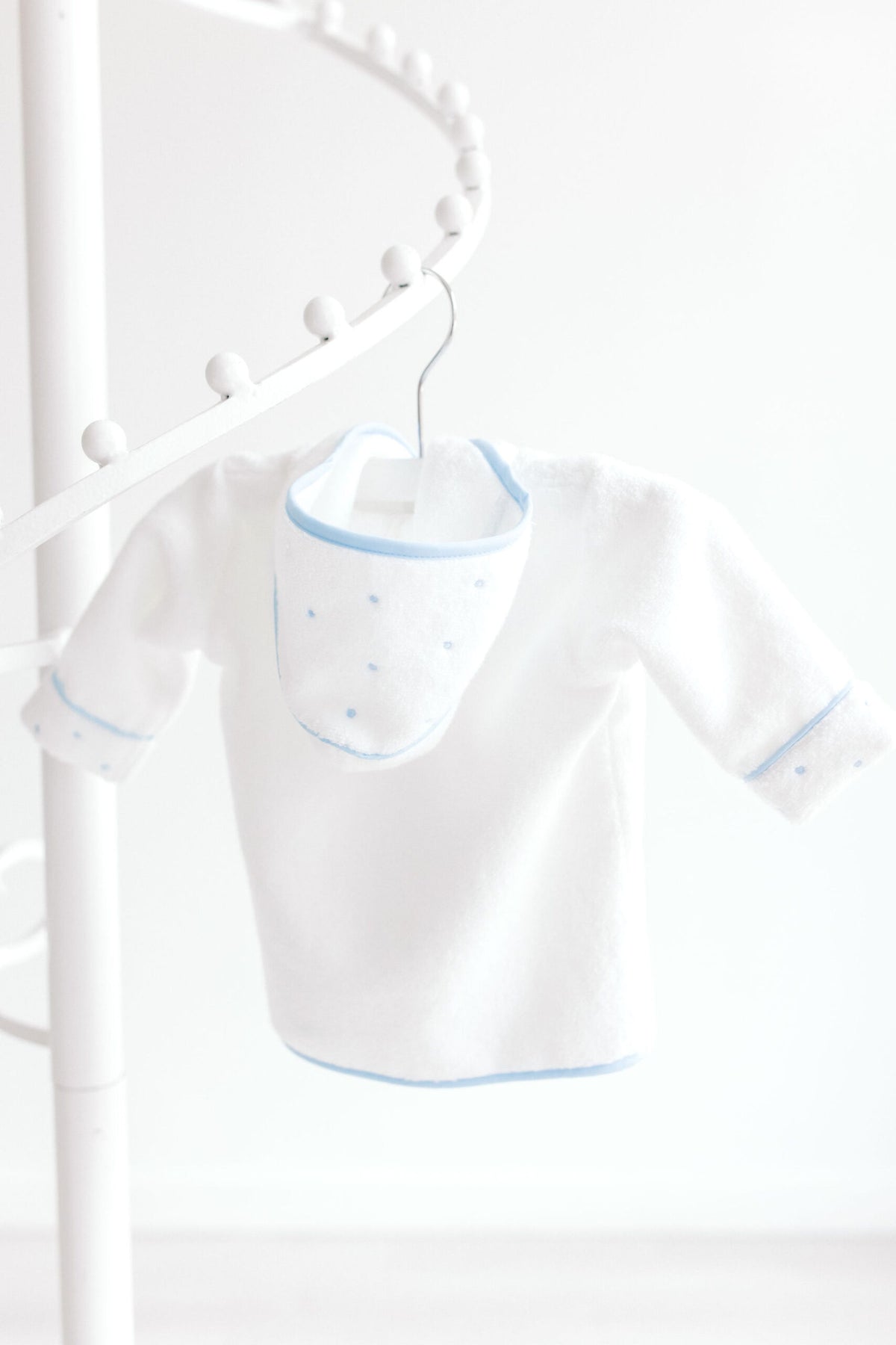 Terry Tots Baby Bathrobe – White with Blue Dots