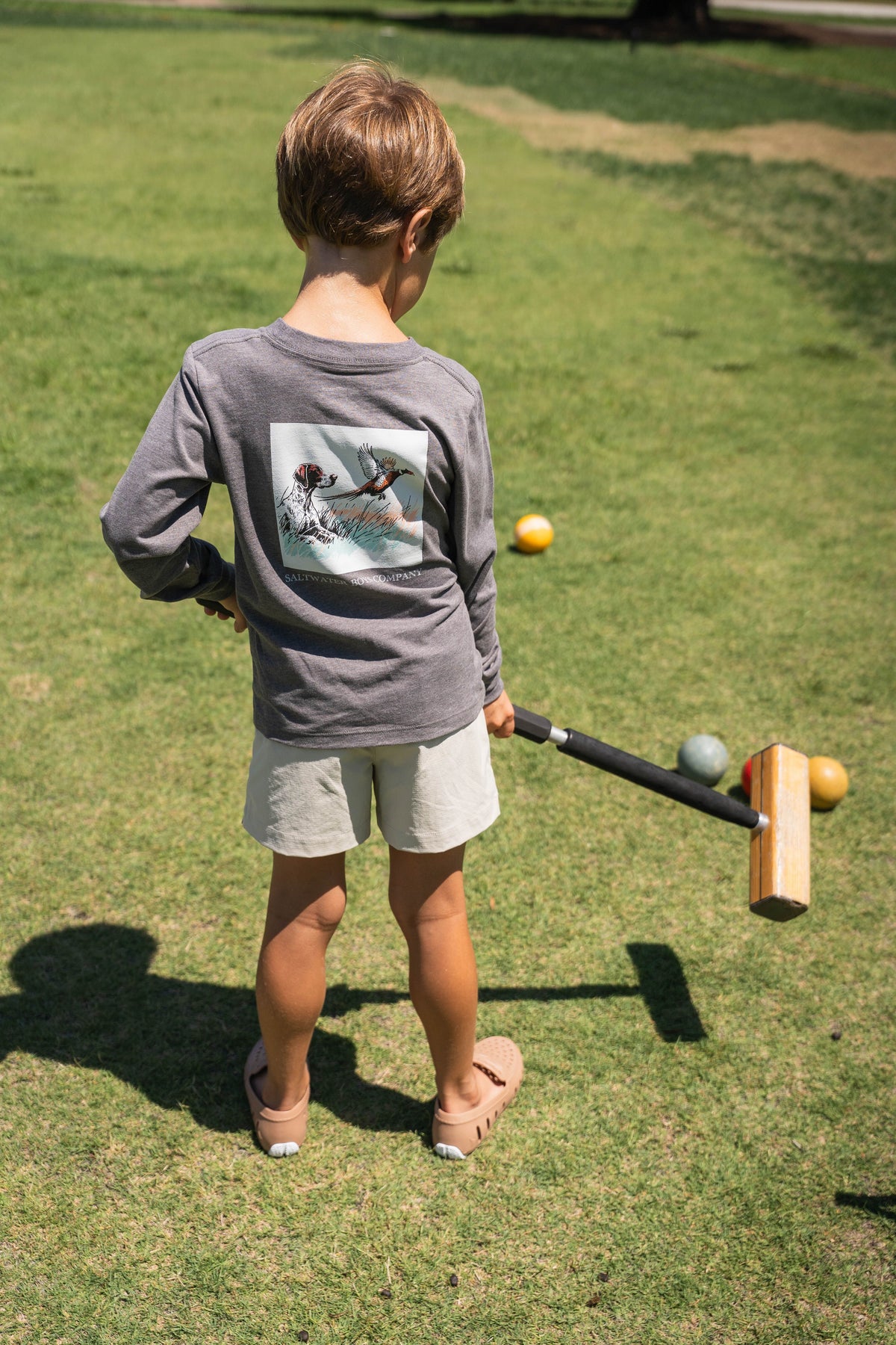 SALTWATER BOYS COMPANY GRAPHIC TEE-HUNT SCENE