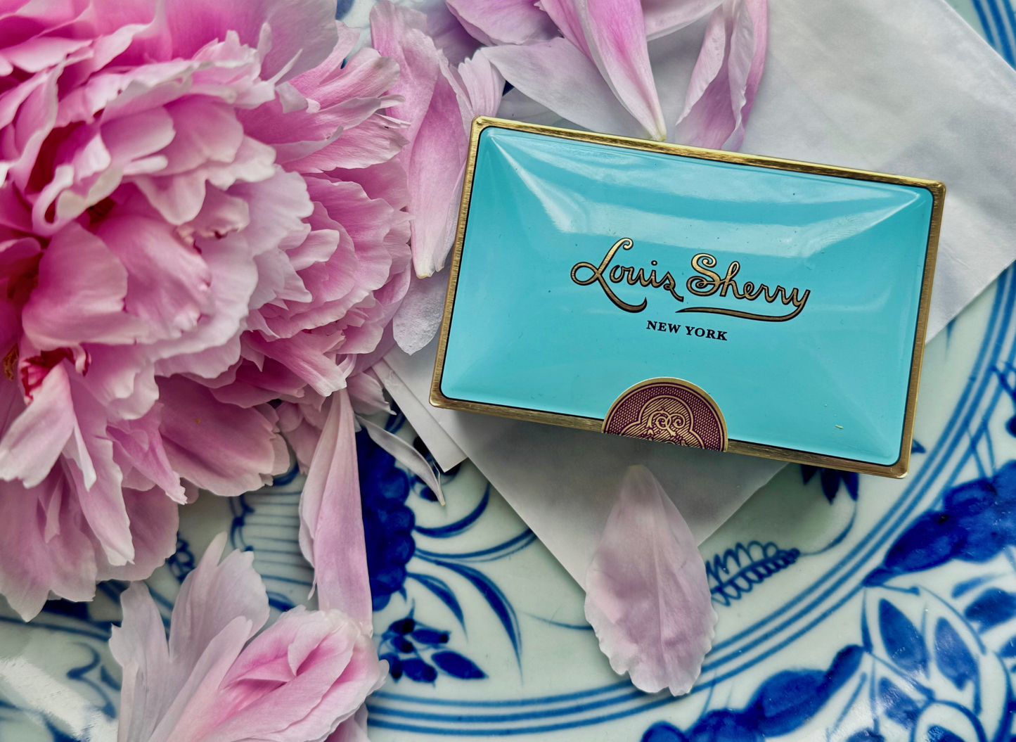 Louis Sherry 2-Piece Box of Chocolate Truffle- Nile Blue - Persnickety Shop