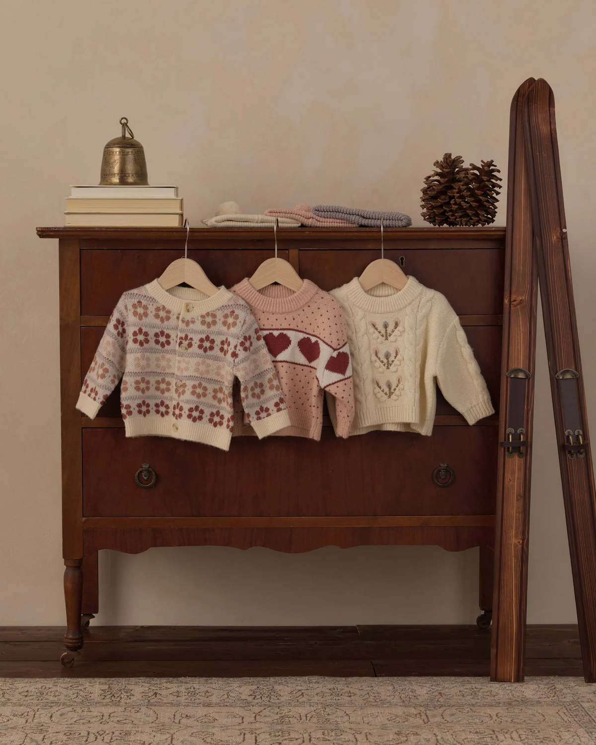 RYLEE + CRU REAGAN SWEATER NATURAL