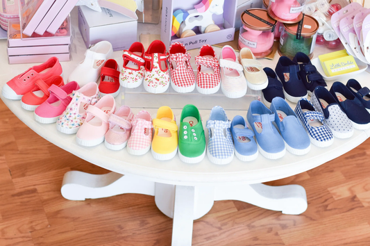 Cienta Mary Janes - Persnickety Shop