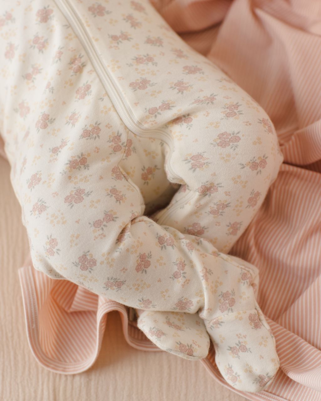 Zip Long Sleeve Sleeper Footie || Flower Field - Persnickety Shop