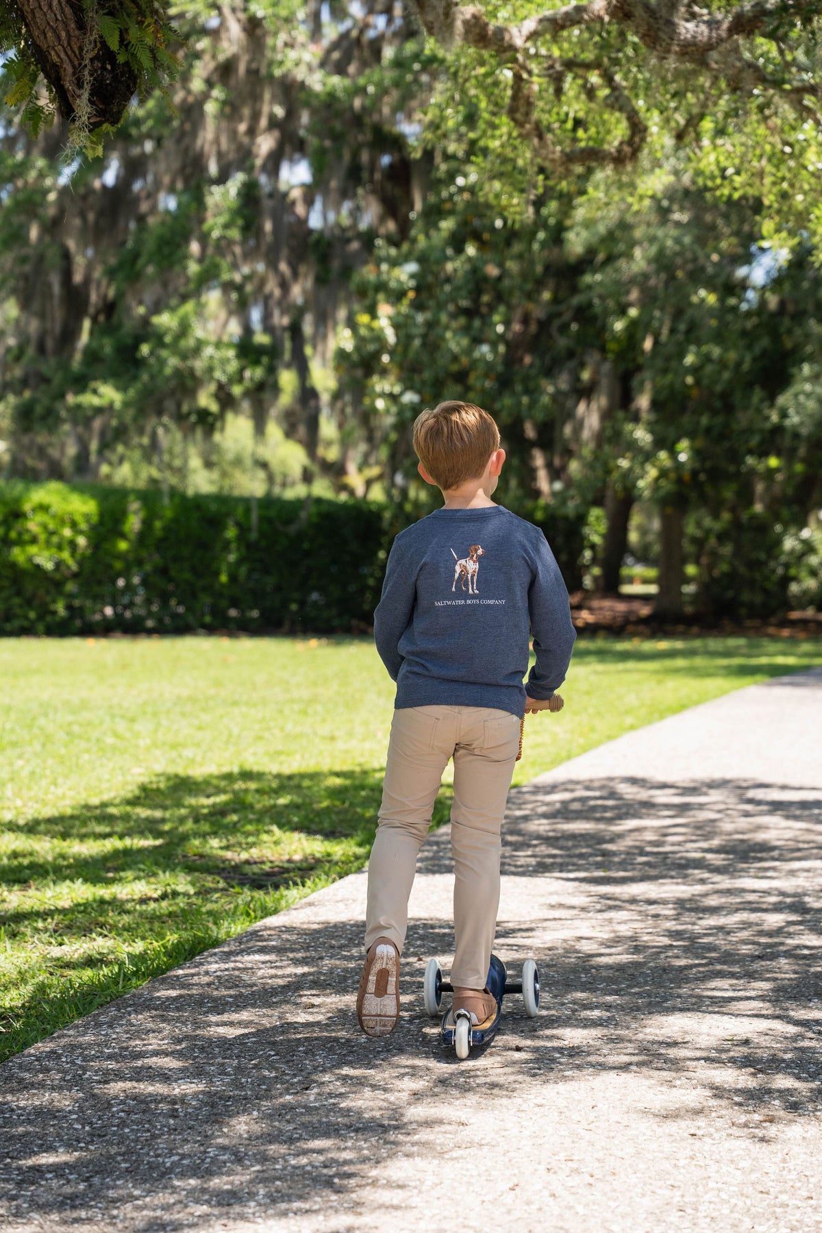 SALTWATER BOYS COMPANY GRAPHIC TEE-POINTER