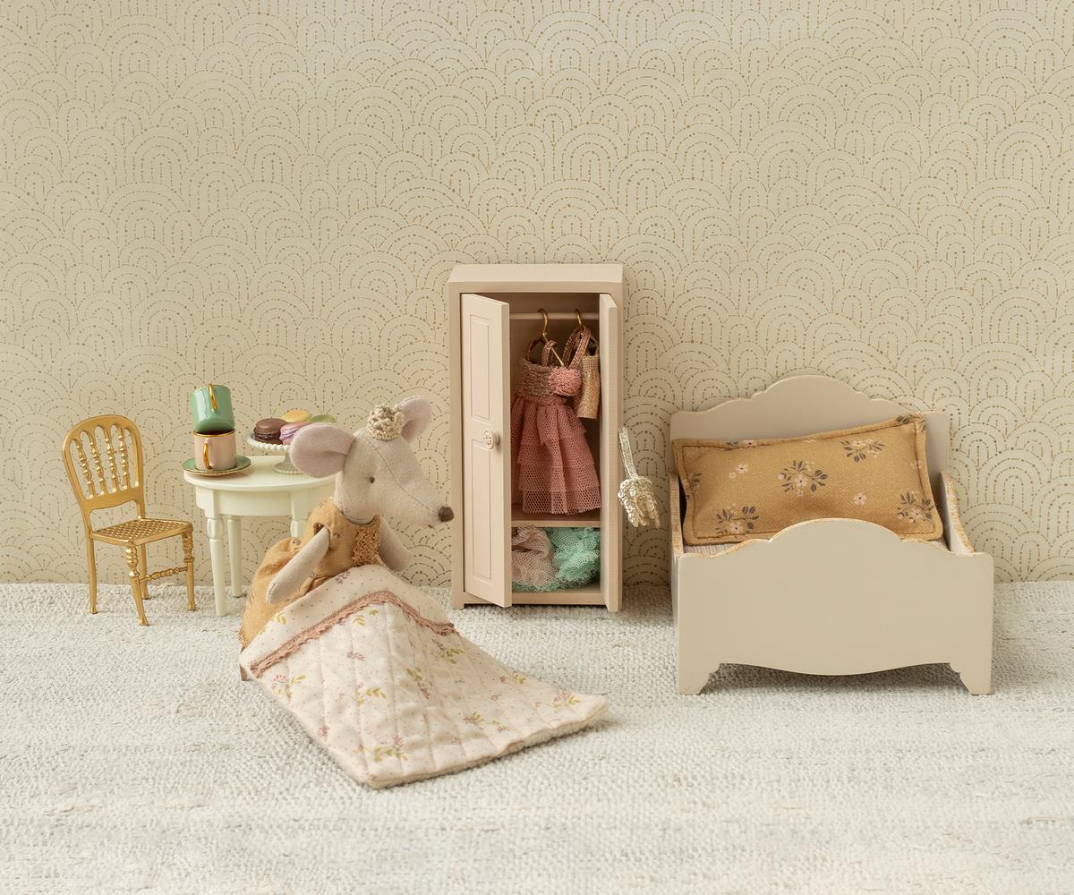 MAILEG Gold Chair, Mouse