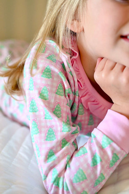 James & Lottie – Gingham Christmas Tree Lounge Collection GIRL 2 Piece Jammies - Persnickety Shop
